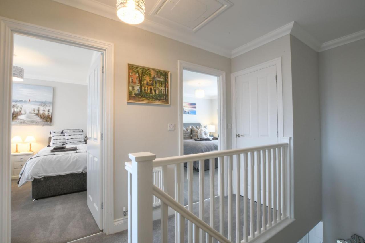 Number 51, Halesworth Villa Buitenkant foto
